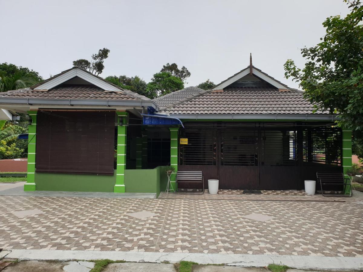 Вілла Inapdesa Teratak Bonda, Sepri Rembau Екстер'єр фото
